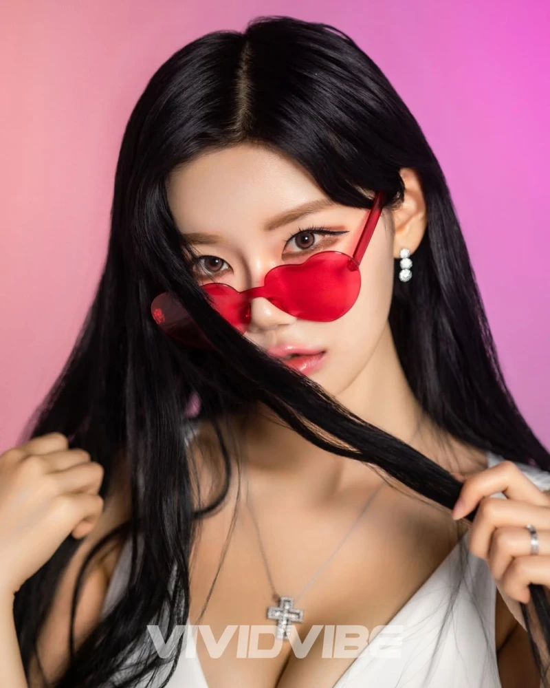 with influencer @berry_3.14_official 빛베리 / BeatBerry